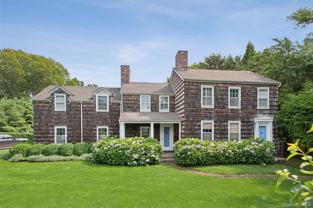 20 Quogue St - Photo 1 of 1