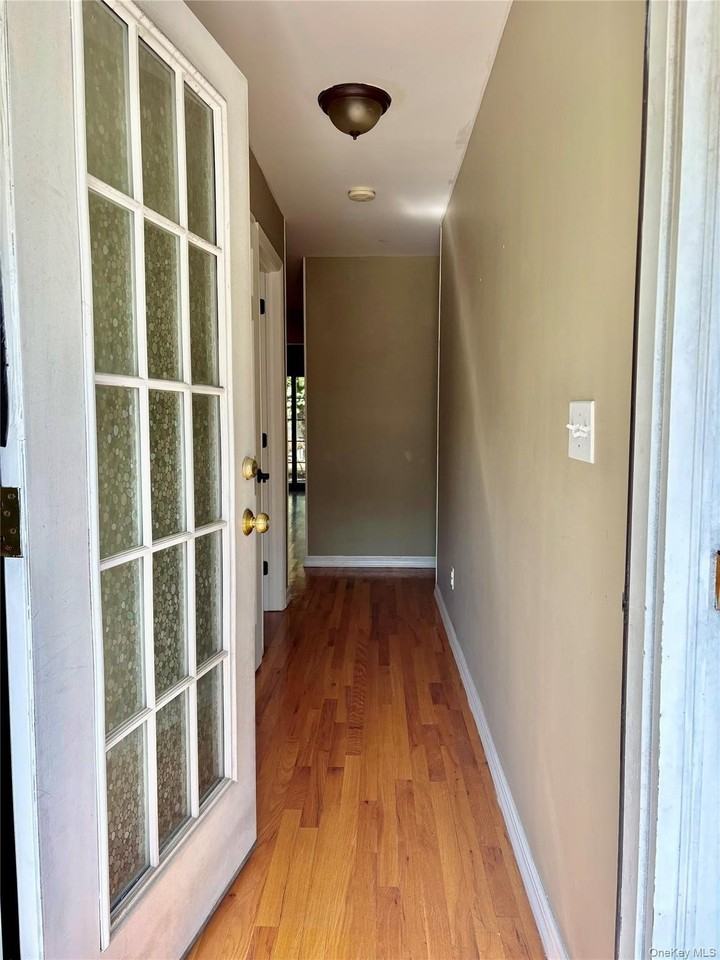 14 Madison Ave - Photo 2 of 14