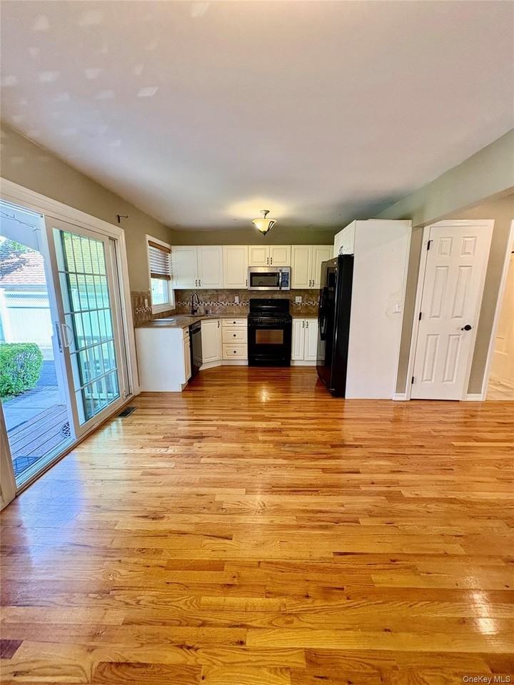 14 Madison Ave - Photo 6 of 14