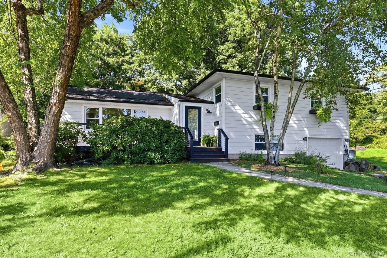 12 Wolf Rd - Photo 3 of 26