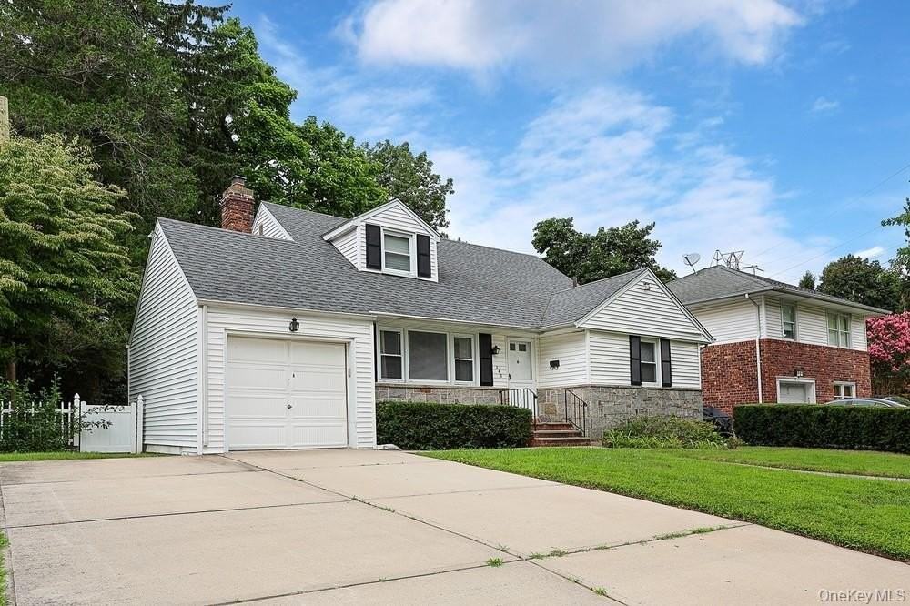 242 Clinton Rd - Photo 2 of 37