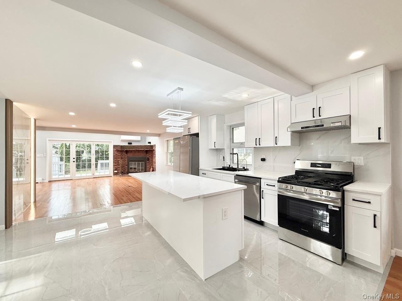 20 Baylis Pl - Photo 7 of 17