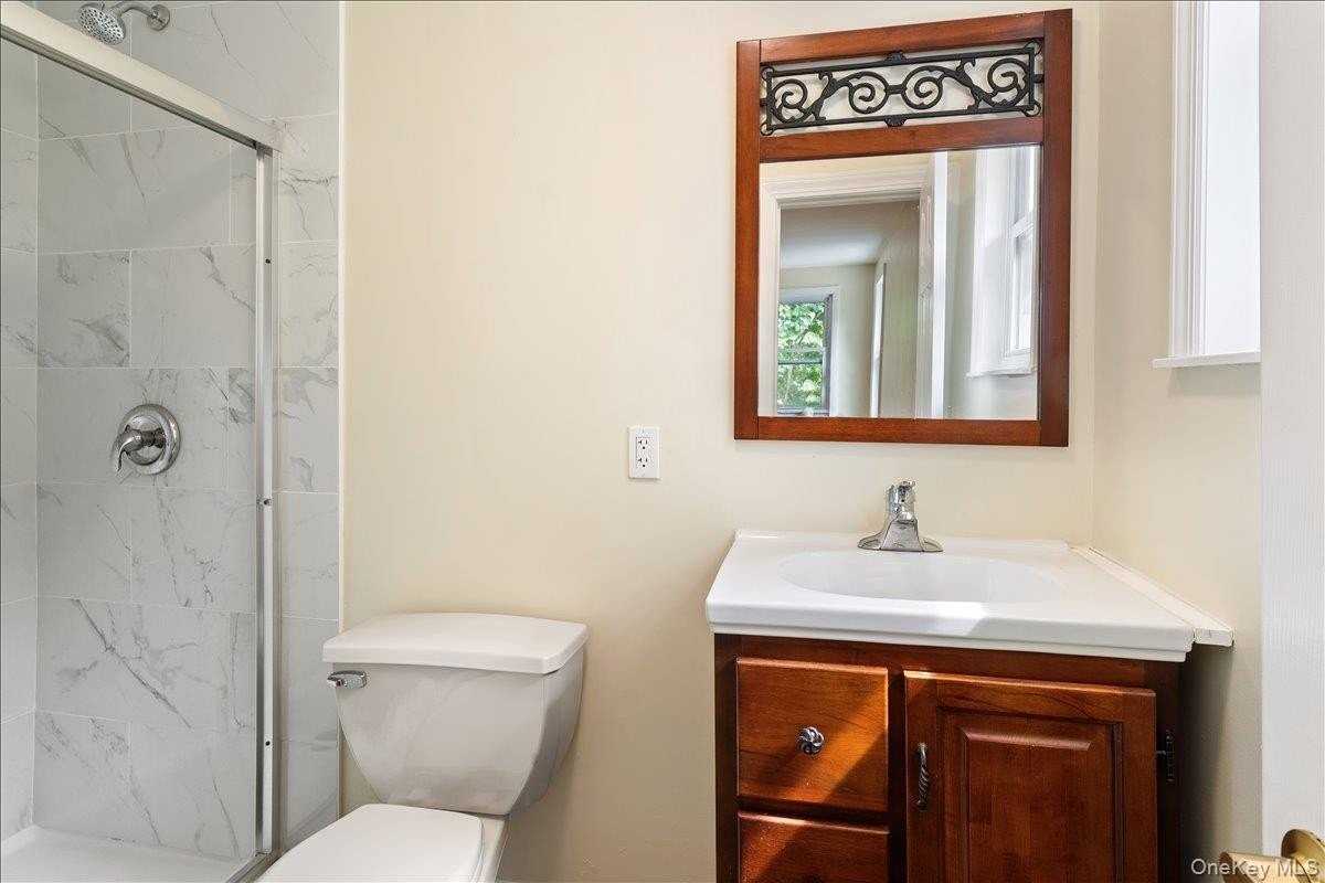674 Sprout Brook Rd - Photo 4 of 21