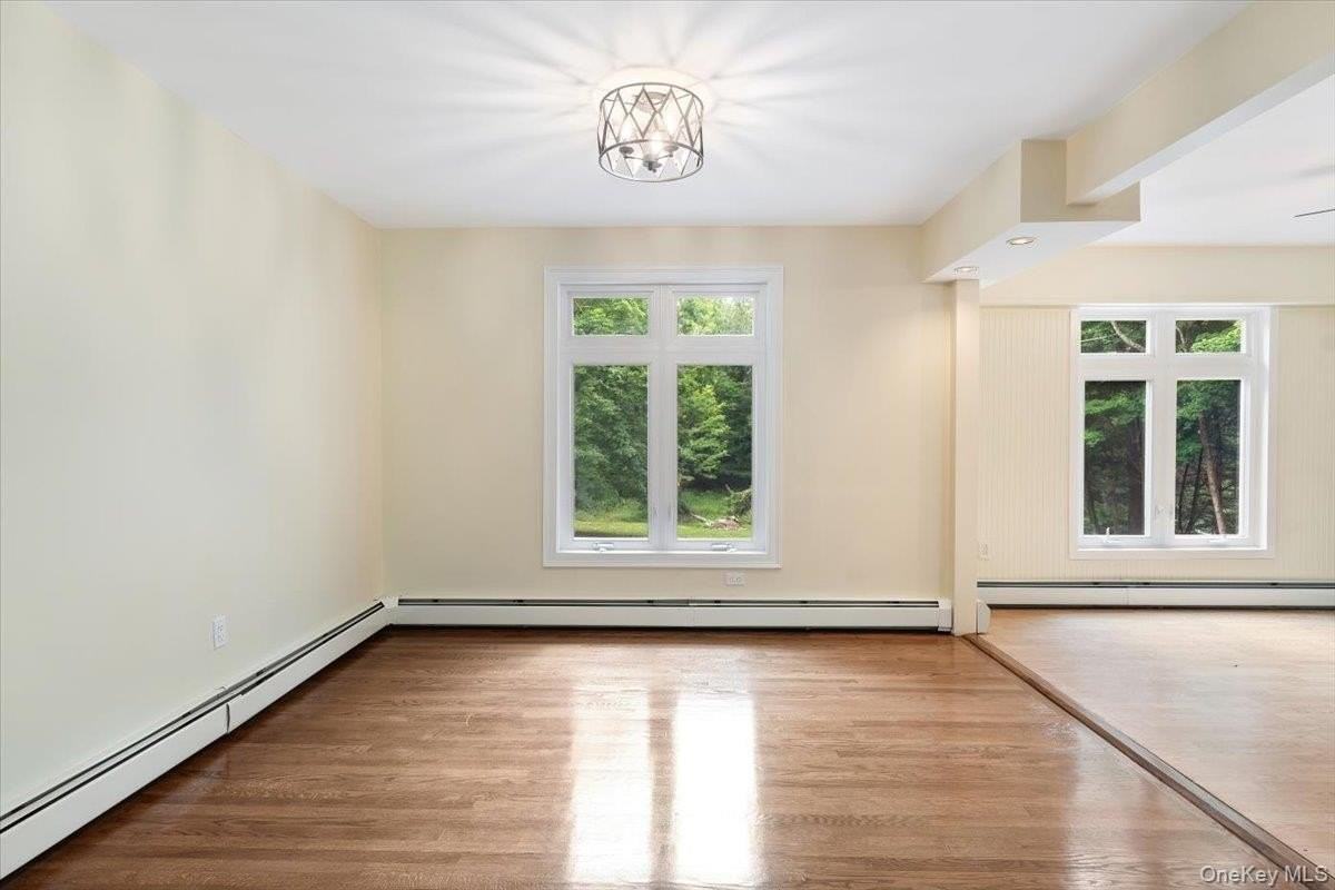 674 Sprout Brook Rd - Photo 5 of 21
