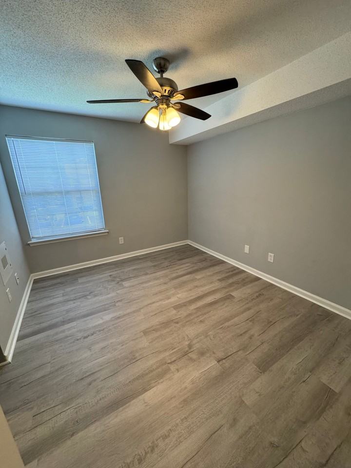8546 HOPKINS CIRCLEUNIT F #1 - Photo 6 of 10