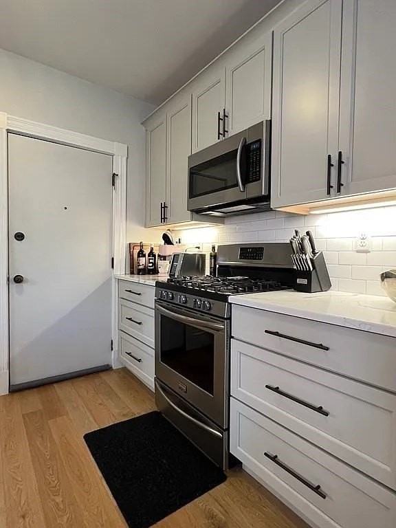 12 Alpine St #1 - Photo 4 of 14