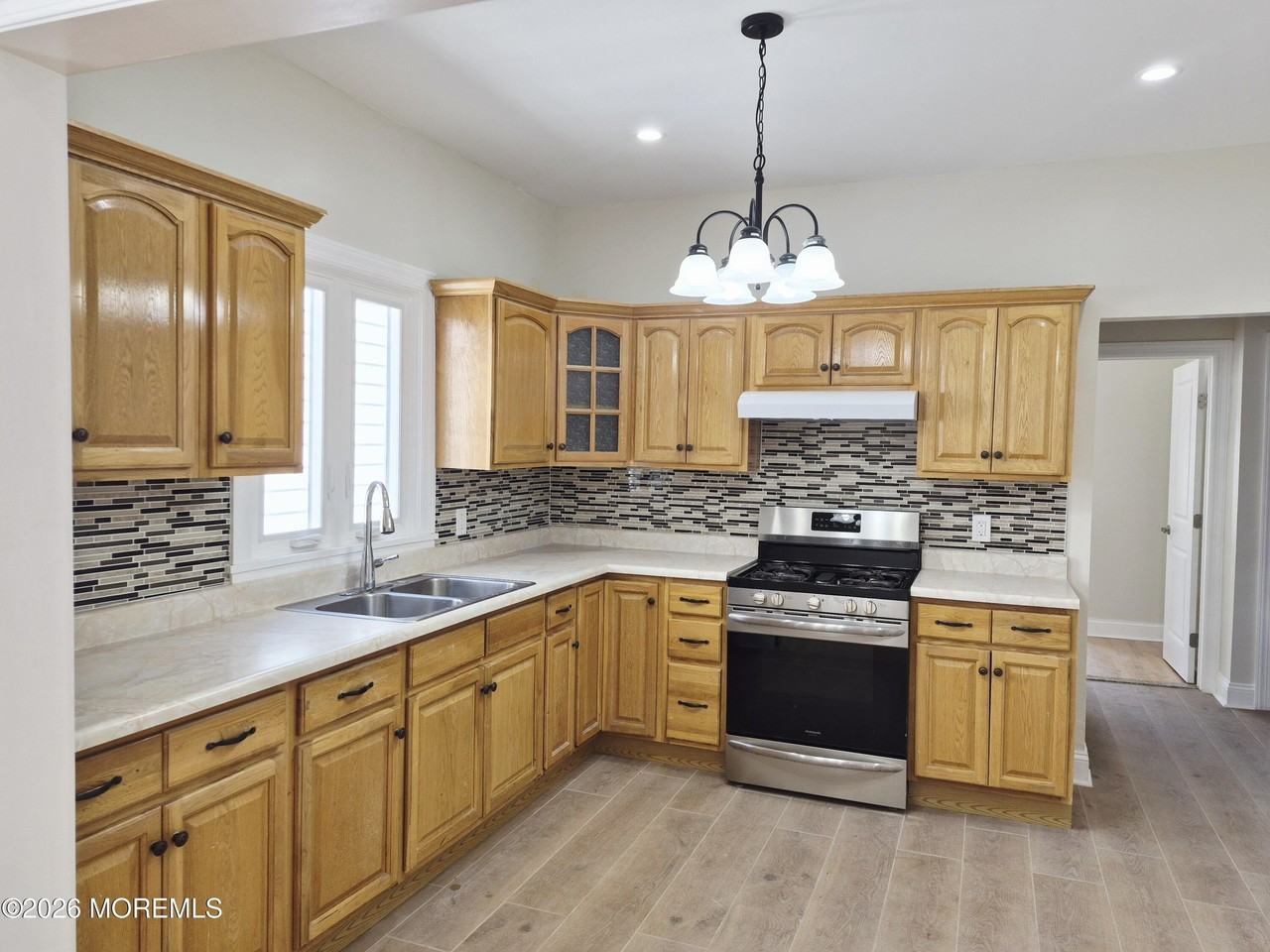 359 N 12th St #2 - Photo 3 of 11