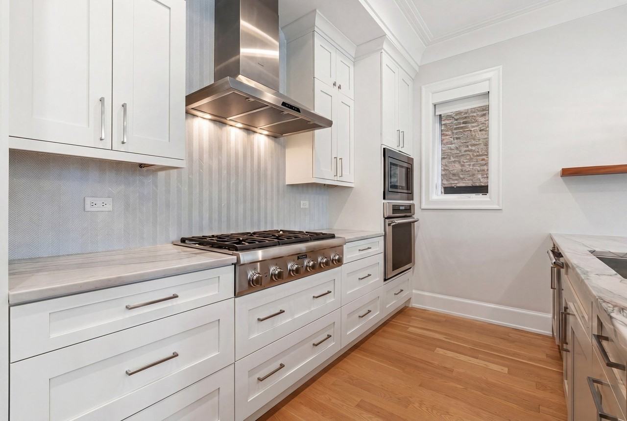 2738 N Racine Ave #1W - Photo 4 of 14