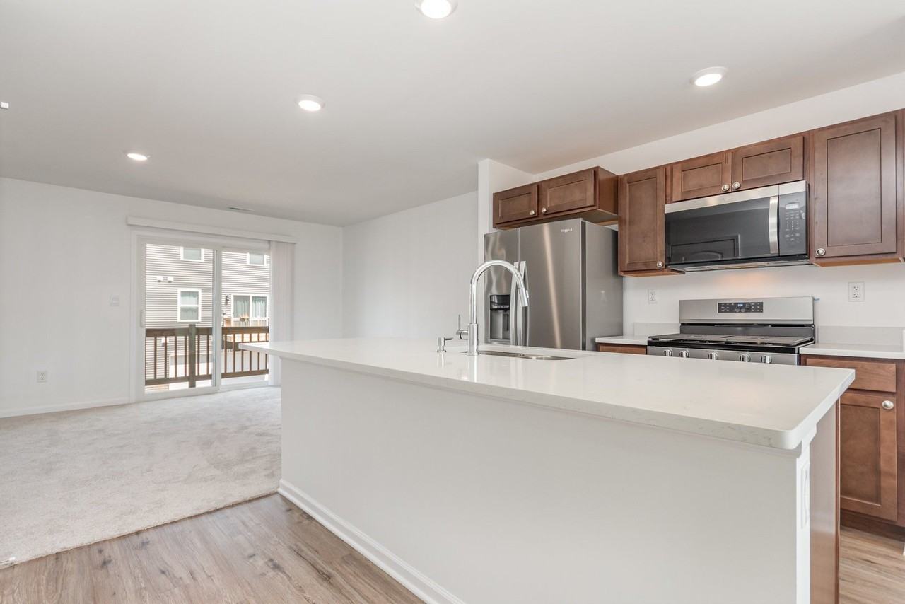 2131 Sassafras Way #C - Photo 5 of 15