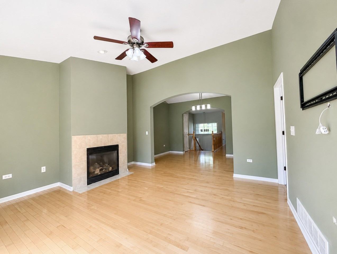 3131 Saganashkee Ln #3131 - Photo 6 of 16