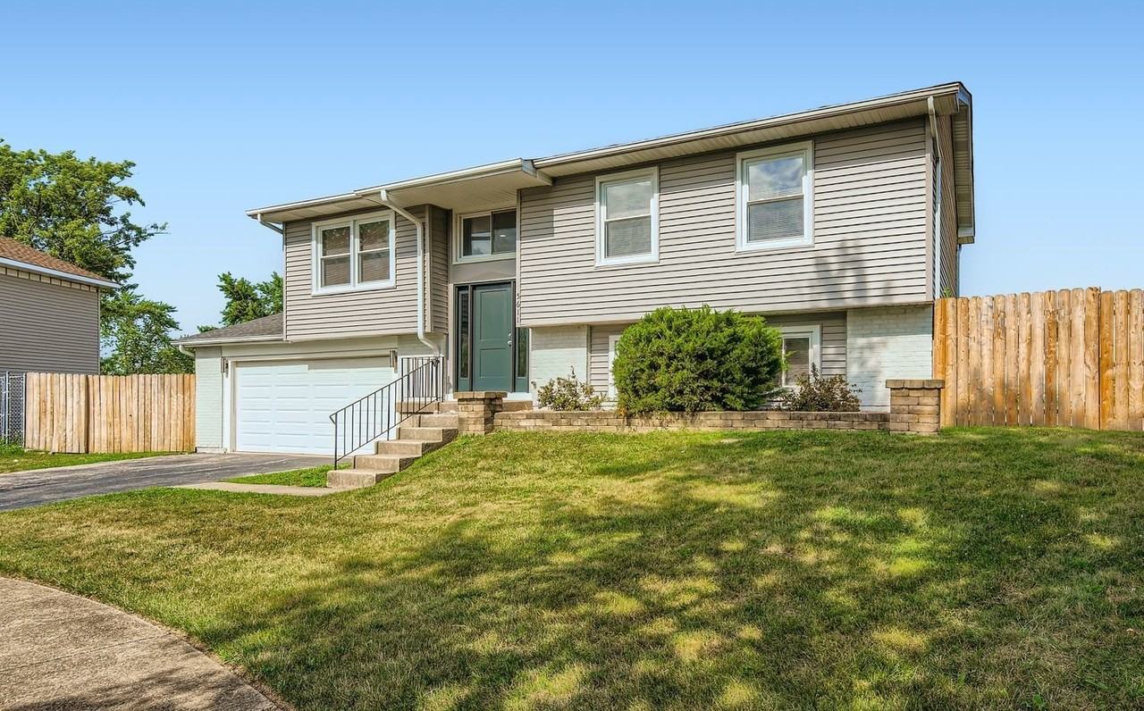 5611 Allemong Dr - Photo 3 of 29