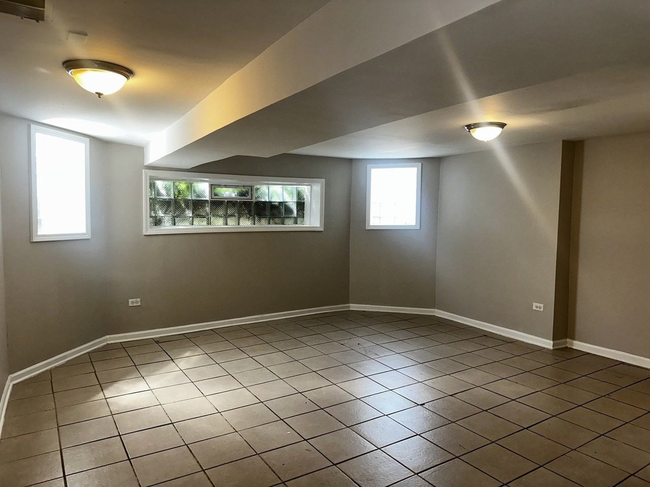 7719 S Essex Ave #B - Photo 6 of 7