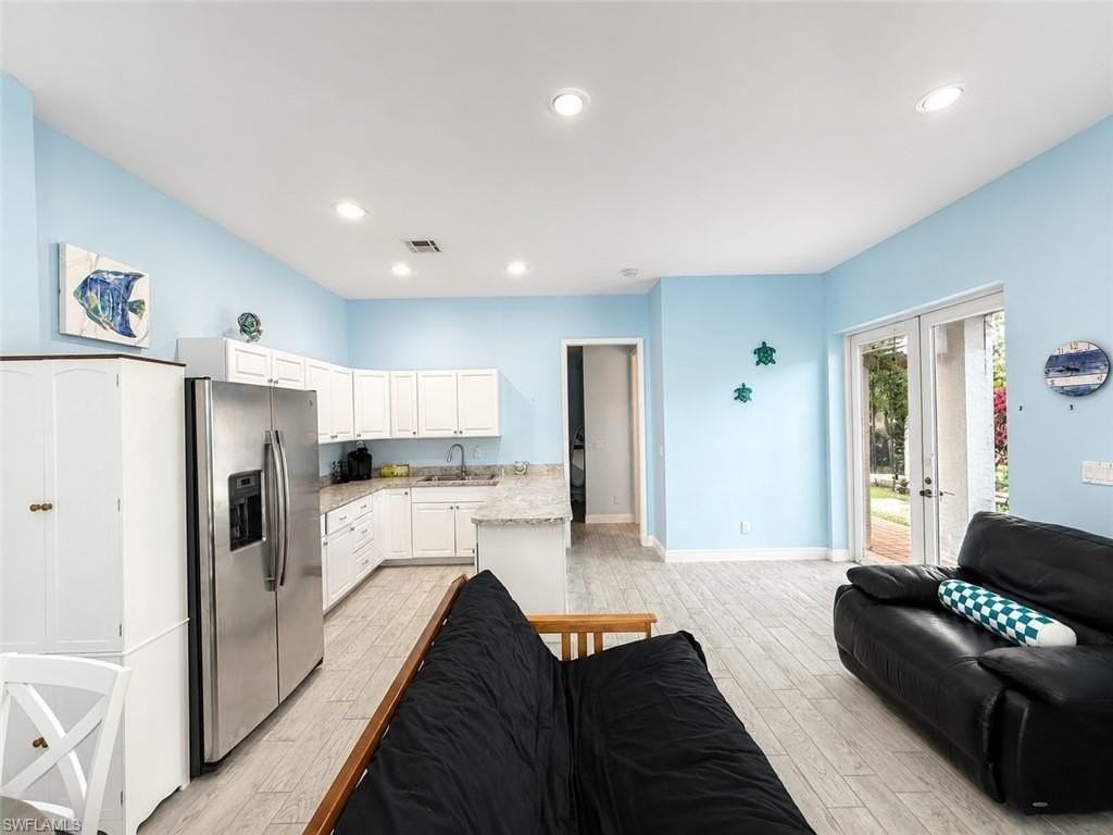10919 Parnu St #A - Photo 6 of 13