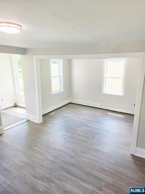 7 Oak St - Photo 2 of 25