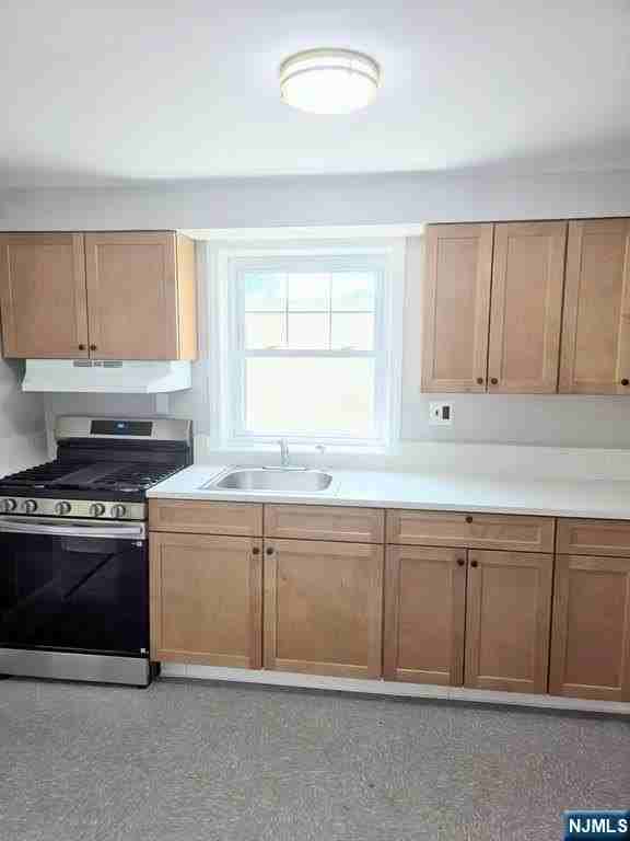 7 Oak St - Photo 6 of 25