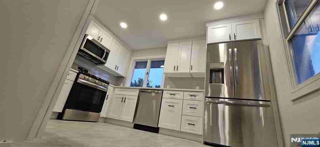 2 3rd St #2 - Photo 5 of 50