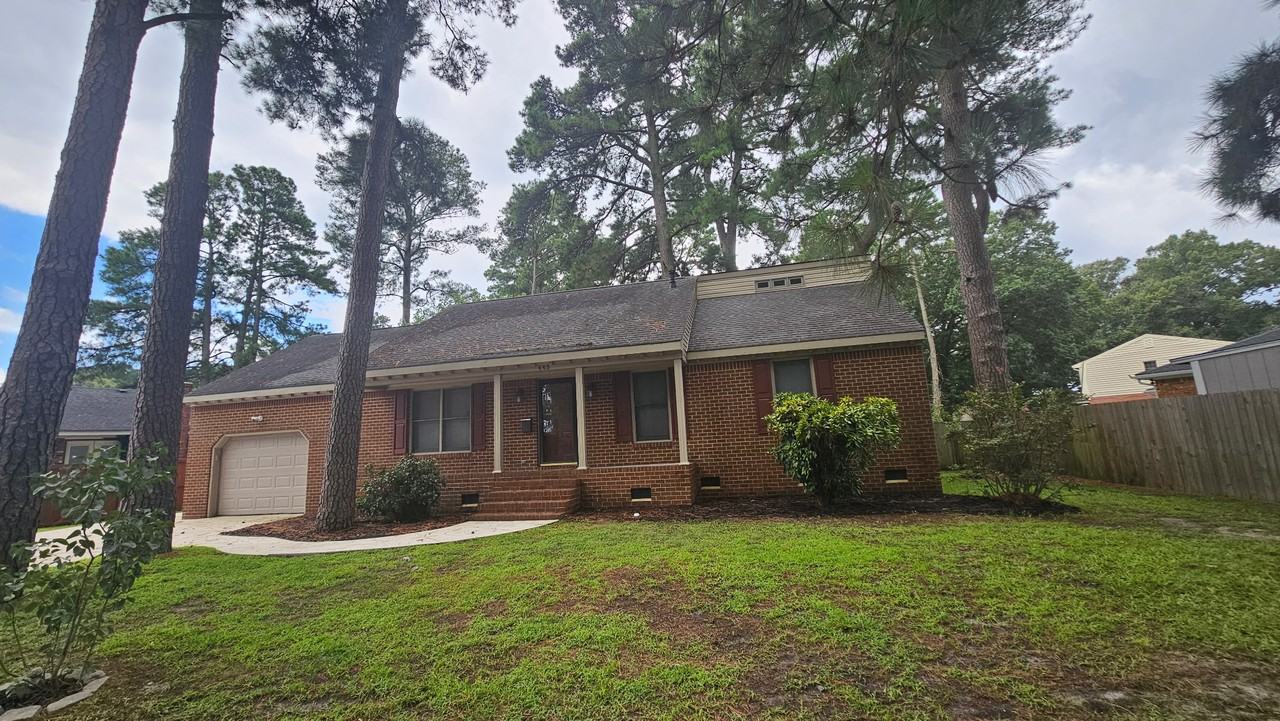 445 W Chickasaw Rd #1 - Photo 3 of 34