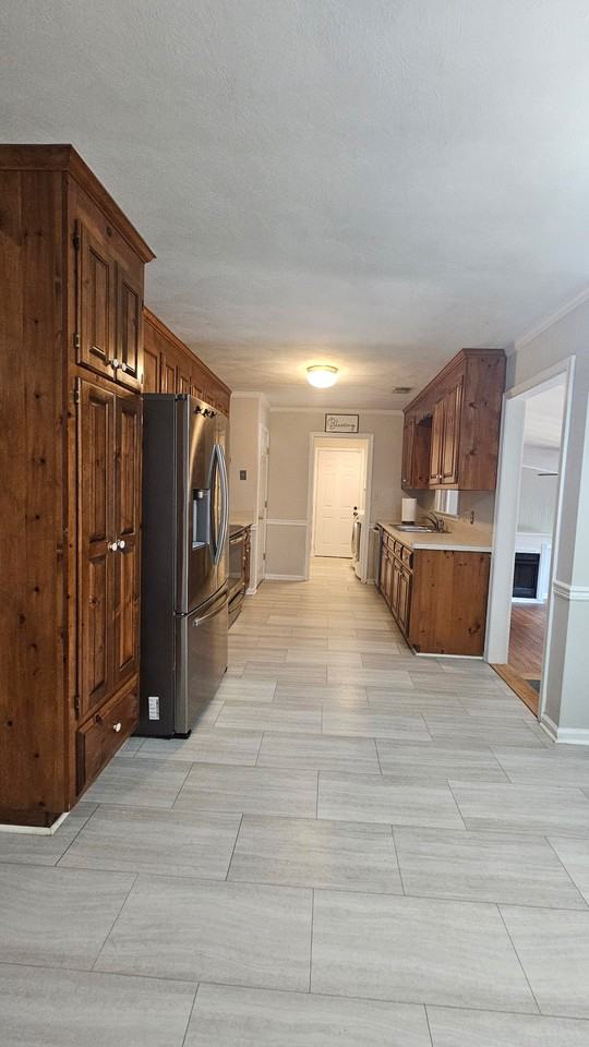 445 W Chickasaw Rd #1 - Photo 4 of 34