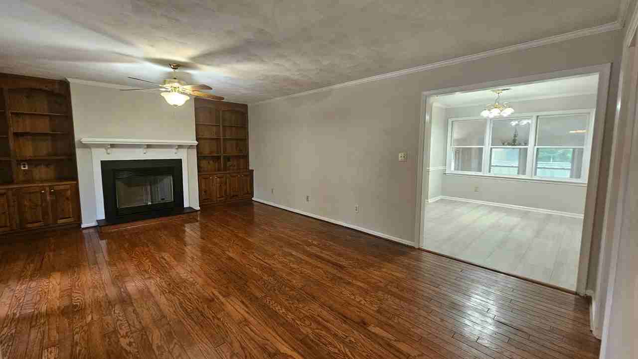 445 W Chickasaw Rd #1 - Photo 5 of 34