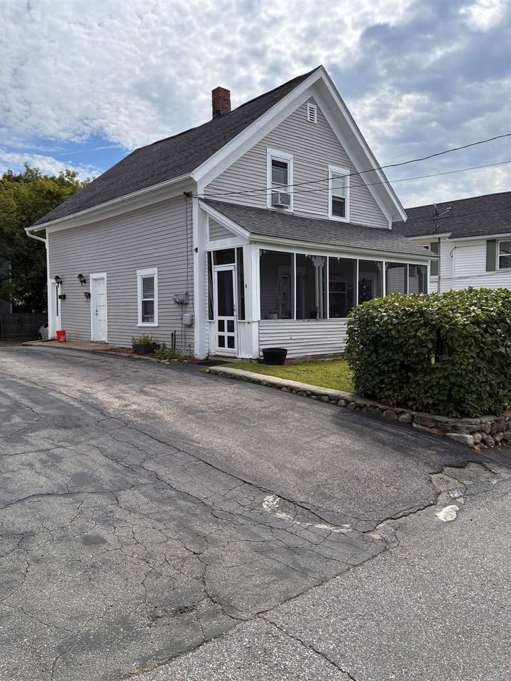 4 Storer Ct - Photo 4 of 9