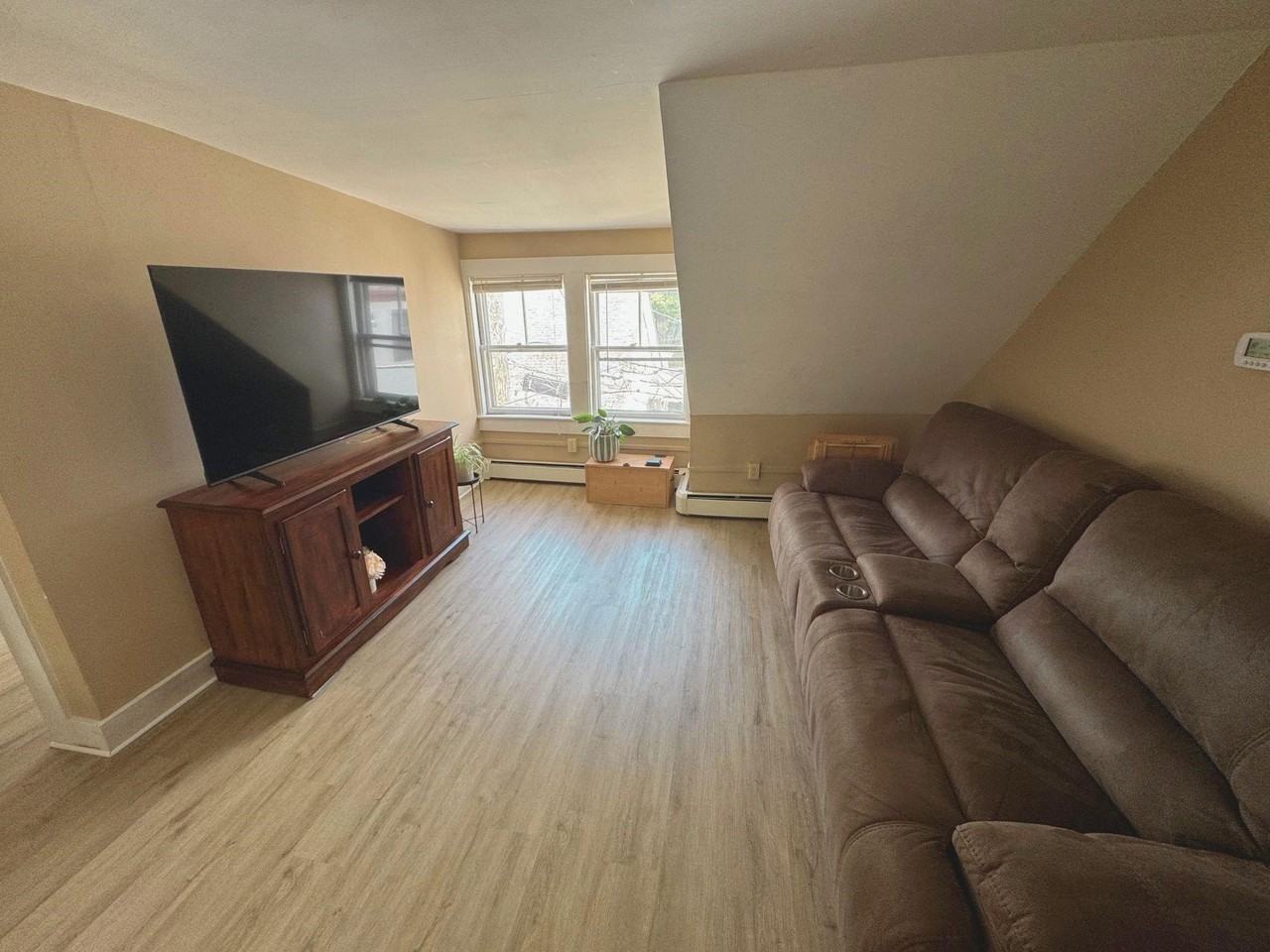 29 Central St #3 - Photo 5 of 15