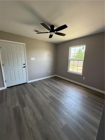 2101 Jourdan Ave - Photo 7 of 13