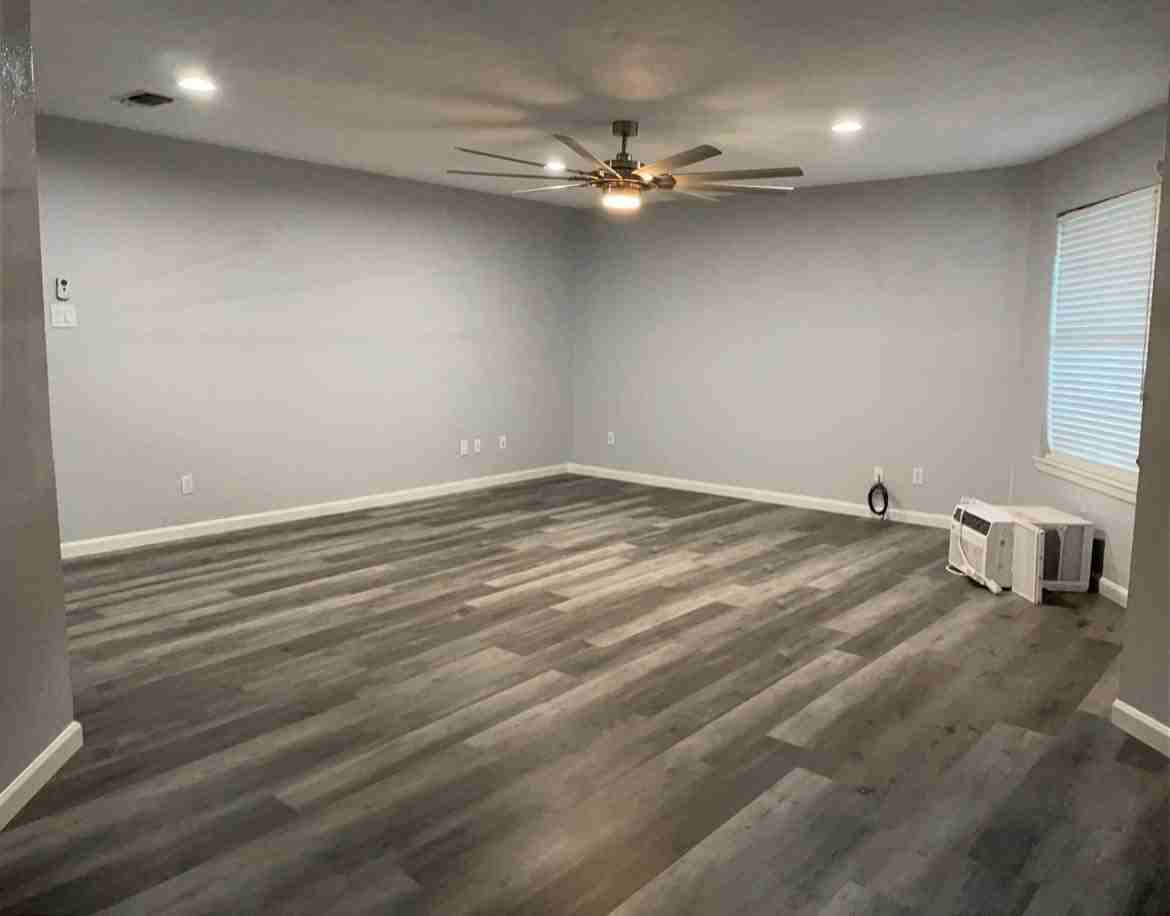 730 Patricia Dr #1 - Photo 5 of 21