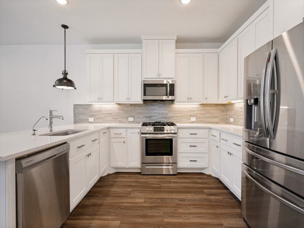 3657 Dutchess Dr - Photo 6 of 13