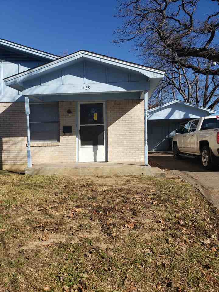1439 S Rusk St #1 - Photo 2 of 22