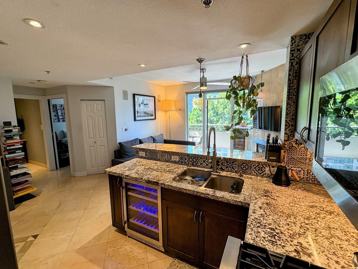 1277 Kettner Blvd #305 - Photo 2 of 50