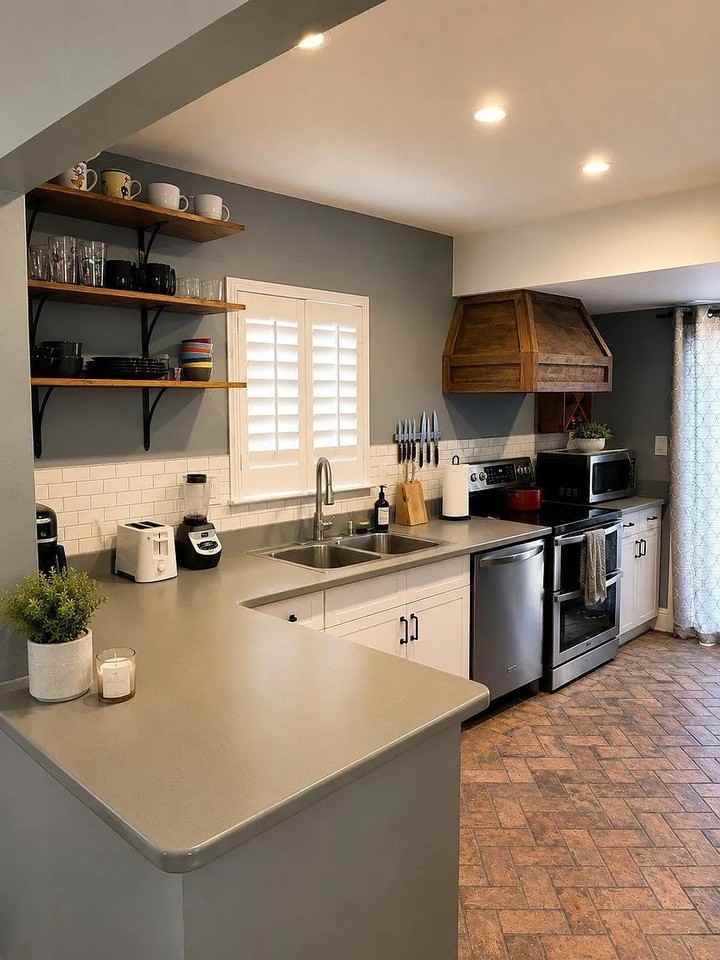 1536 Mccoy St - Photo 7 of 13