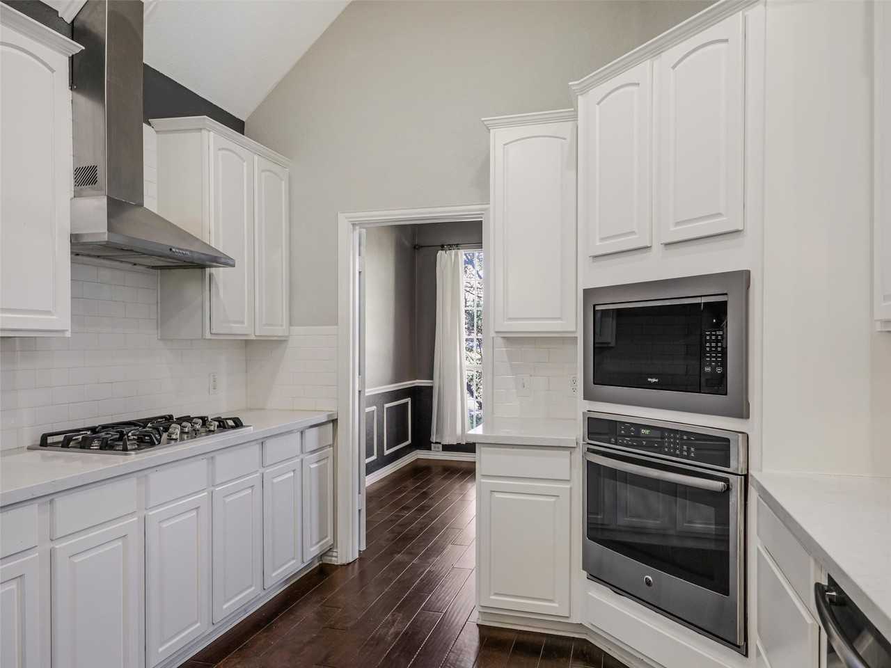 957 Turnstone Trl - Photo 7 of 34