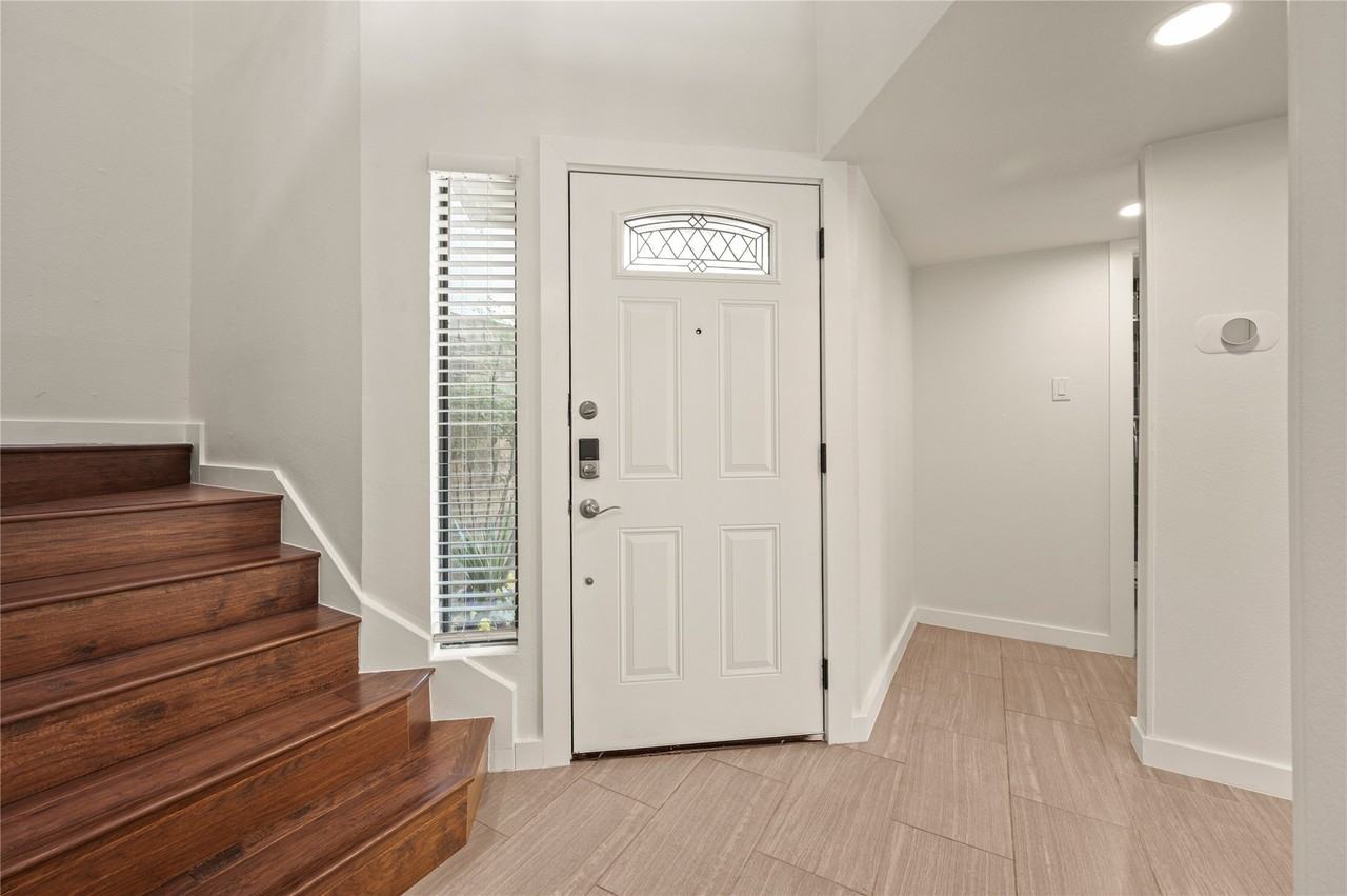 78 Morrow Dr - Photo 5 of 40