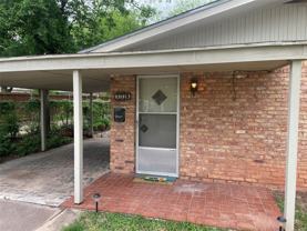 725 Elmwood Dr - Photo 1 of 1