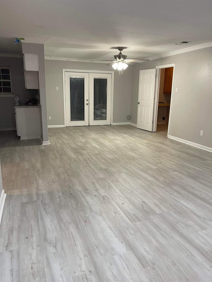 302 Kansas St #1 - Photo 2 of 19