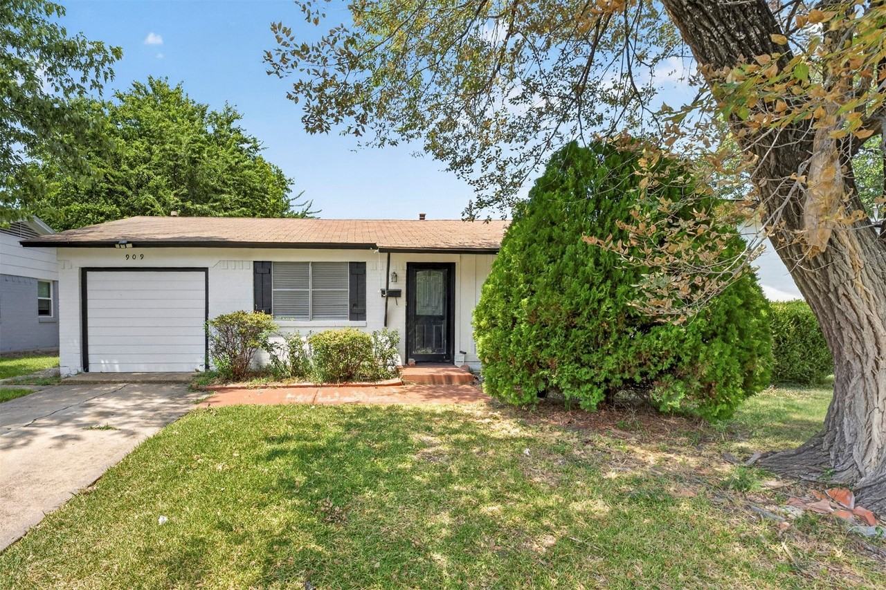 909 Rosewood Hills Dr - Photo 4 of 29