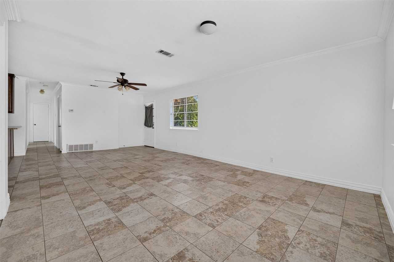 909 Rosewood Hills Dr - Photo 6 of 29