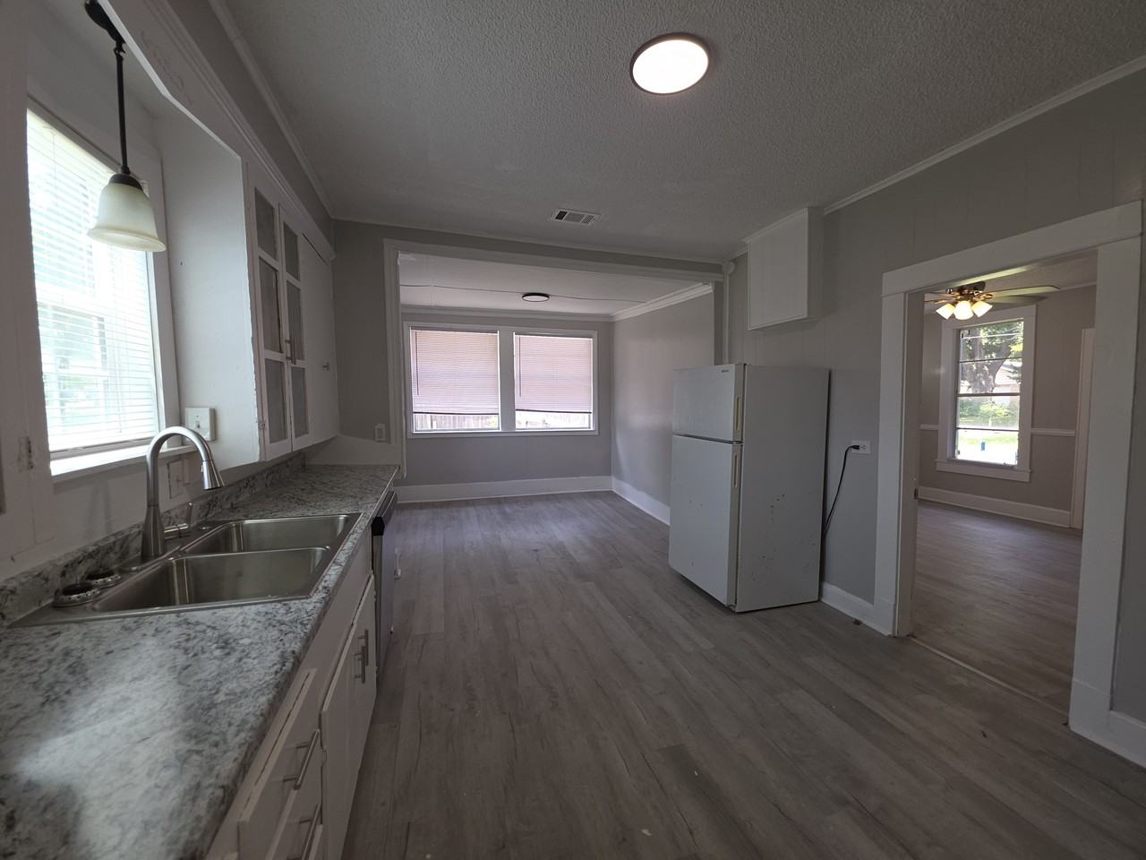1108 W Center St #1 - Photo 3 of 23