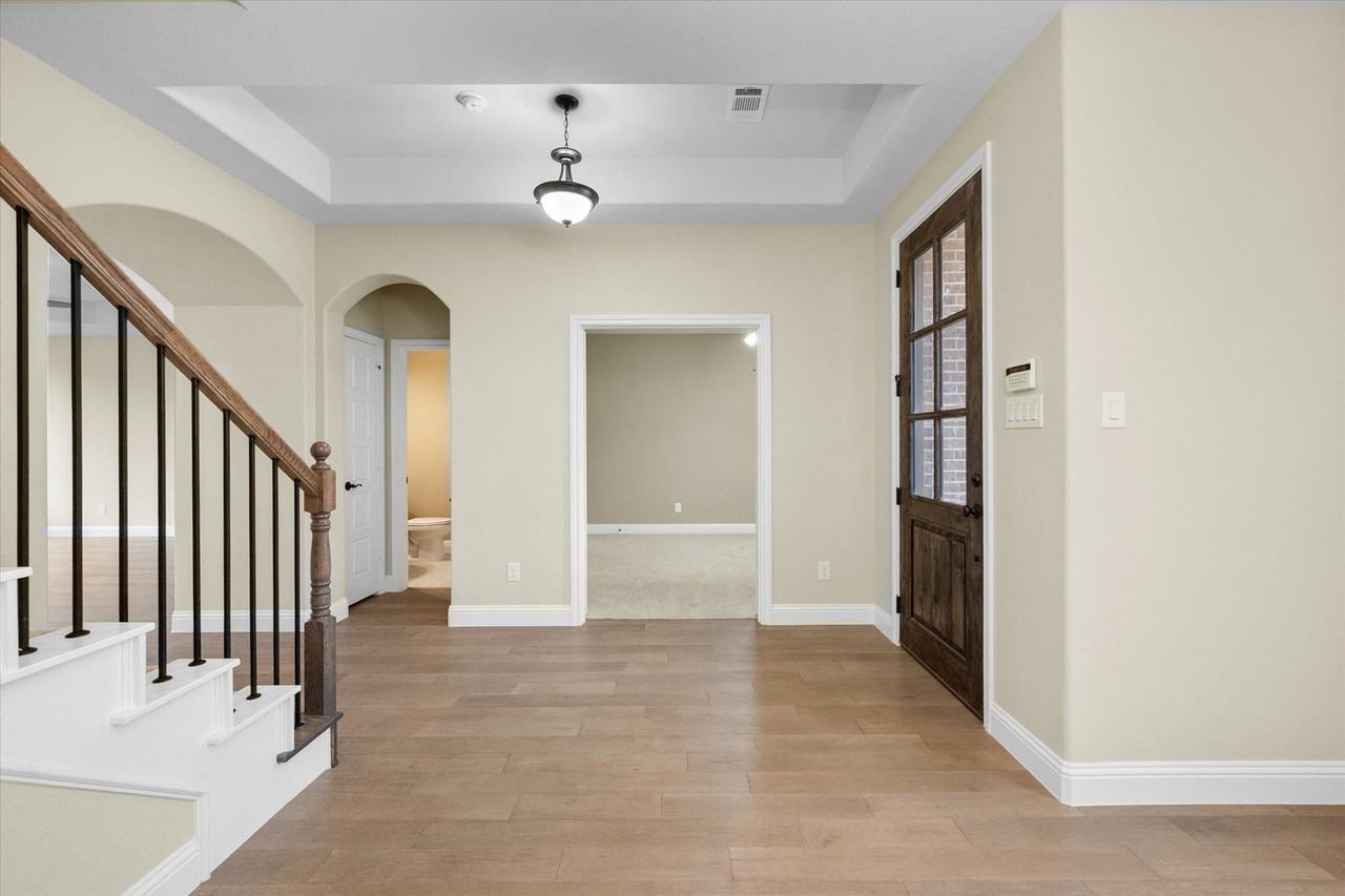4434 Verbena St - Photo 4 of 40