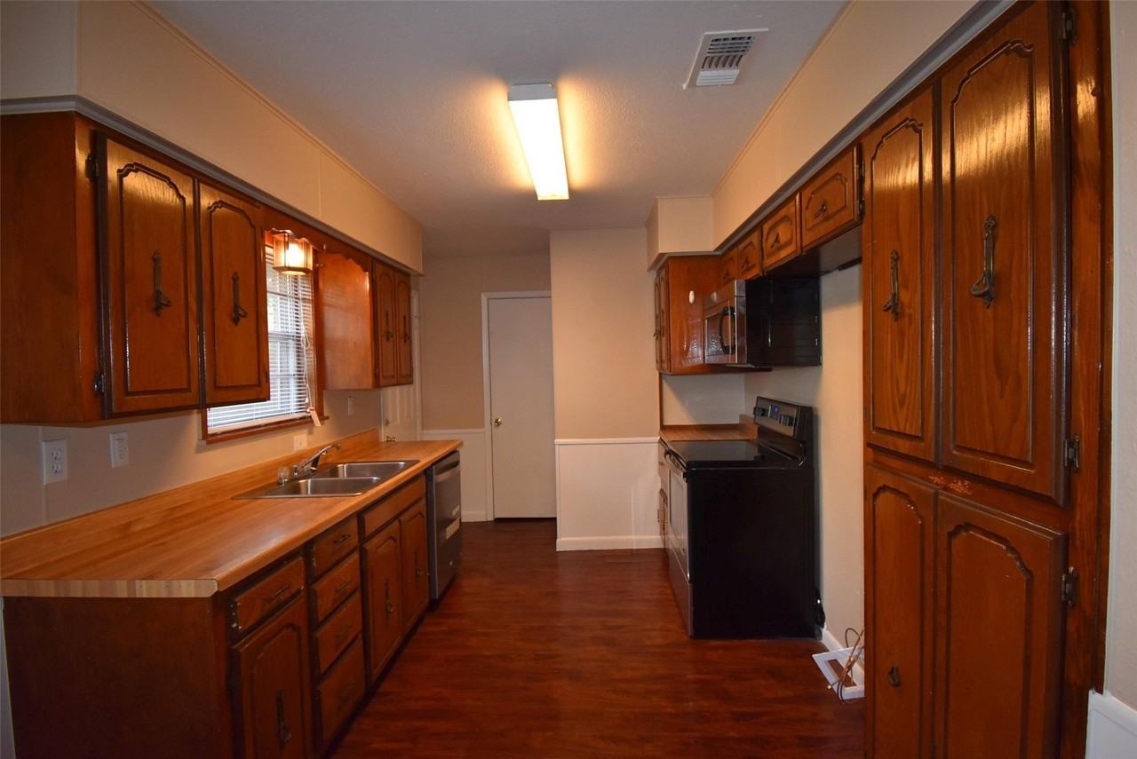 804 S Burdette Ave - Photo 5 of 11