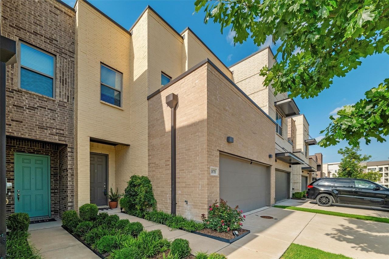 1078 Maverick Dr