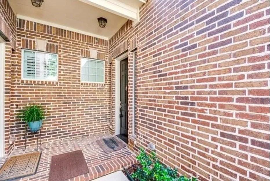 188 Milan St #803 - Photo 2 of 20