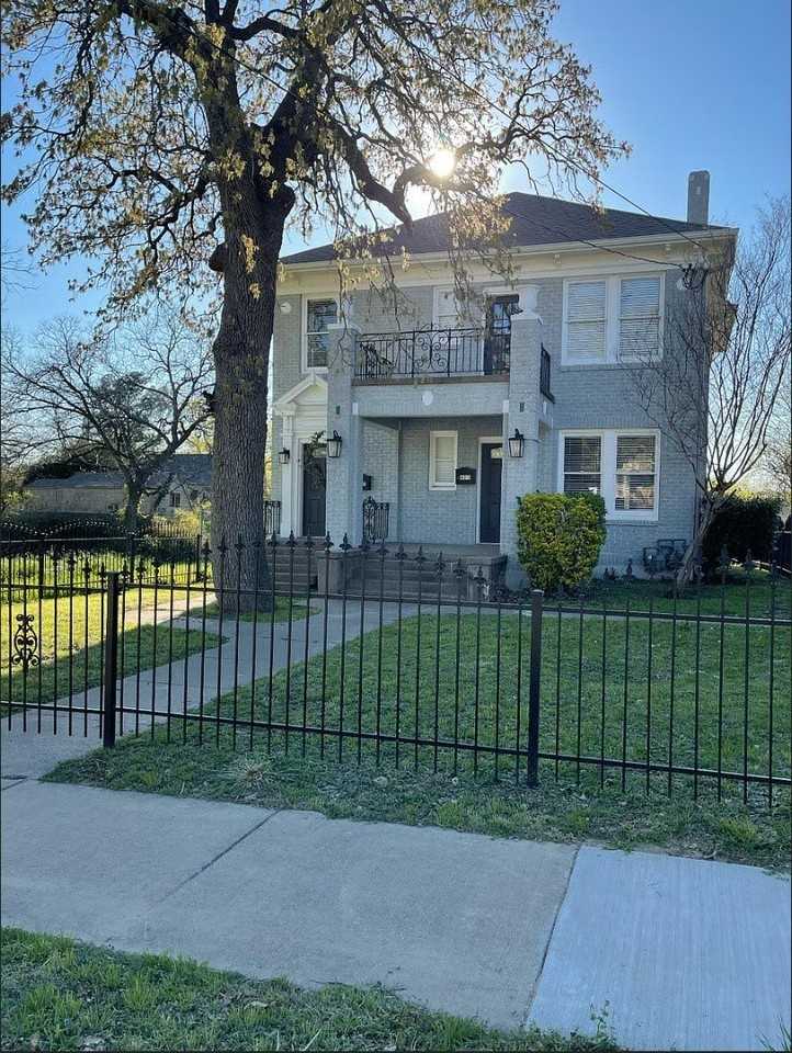 625 N Marsalis Ave