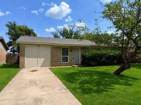 216 Woodgrove St - Photo 1 of 1