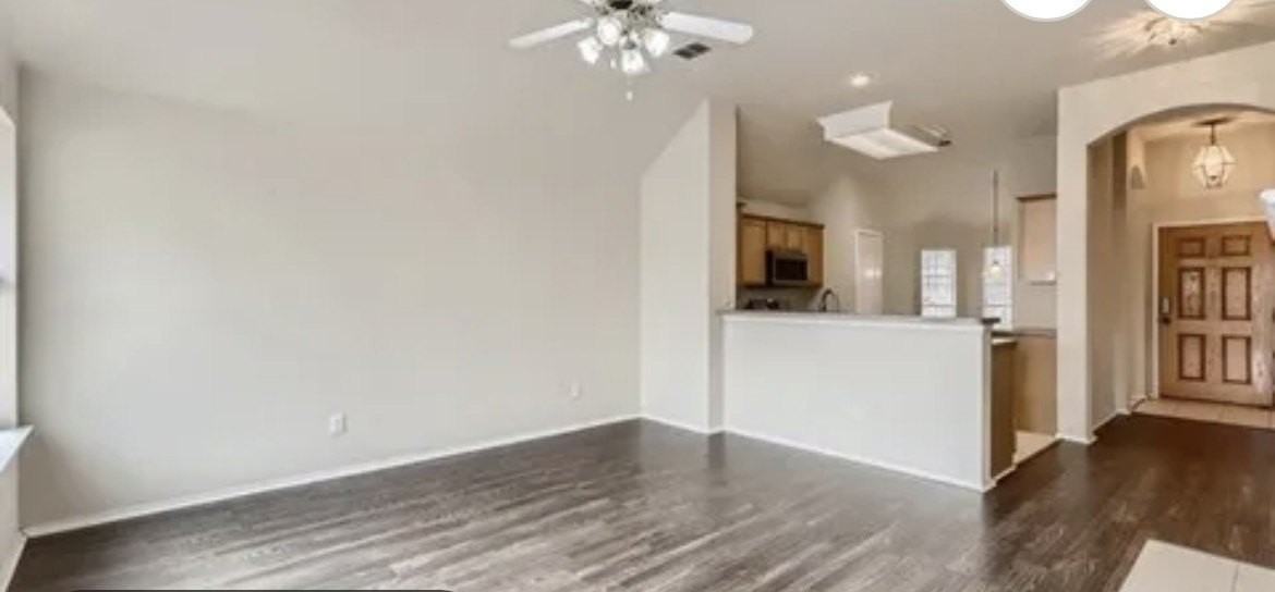 1574 Hansberry Dr - Photo 4 of 25