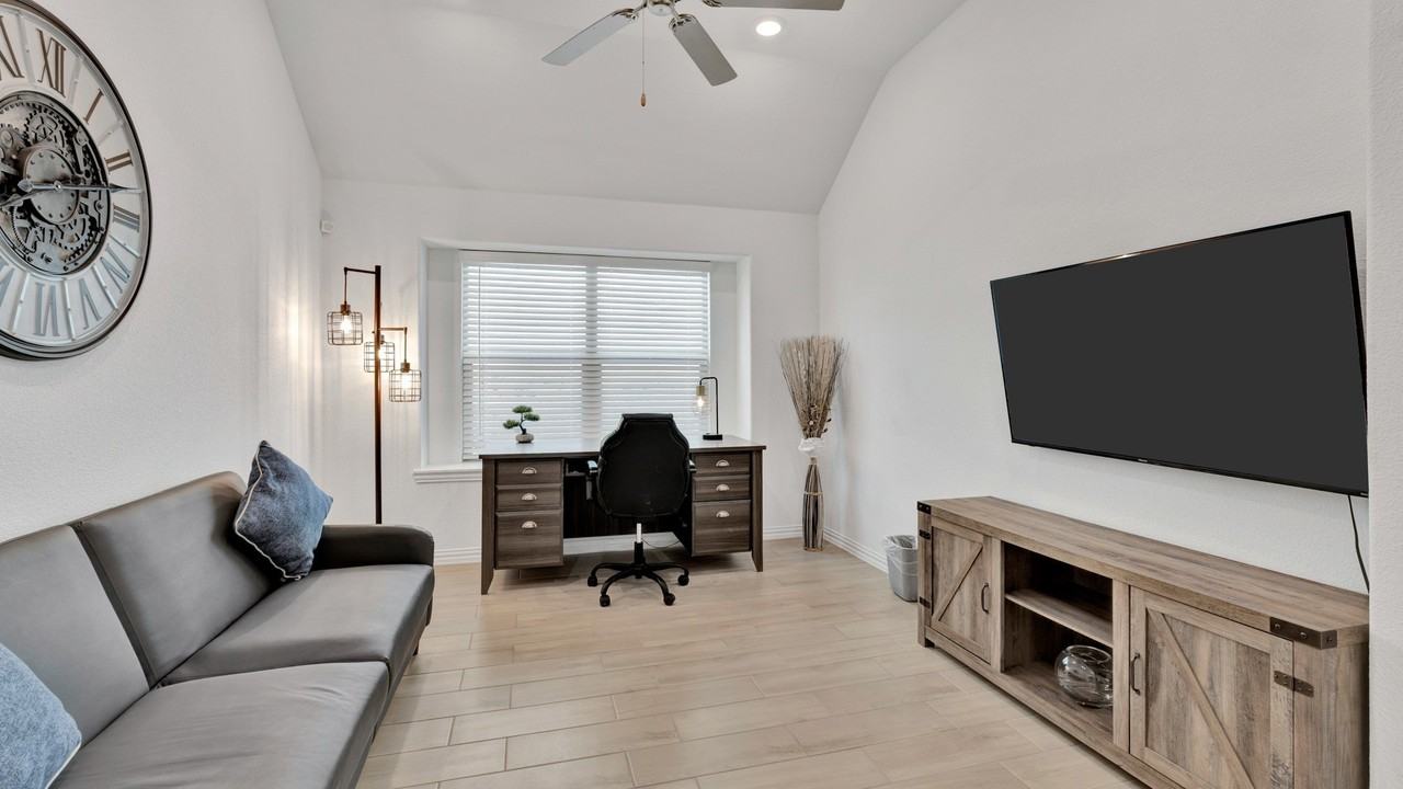 5317 Riverwalk Pkwy - Photo 5 of 38