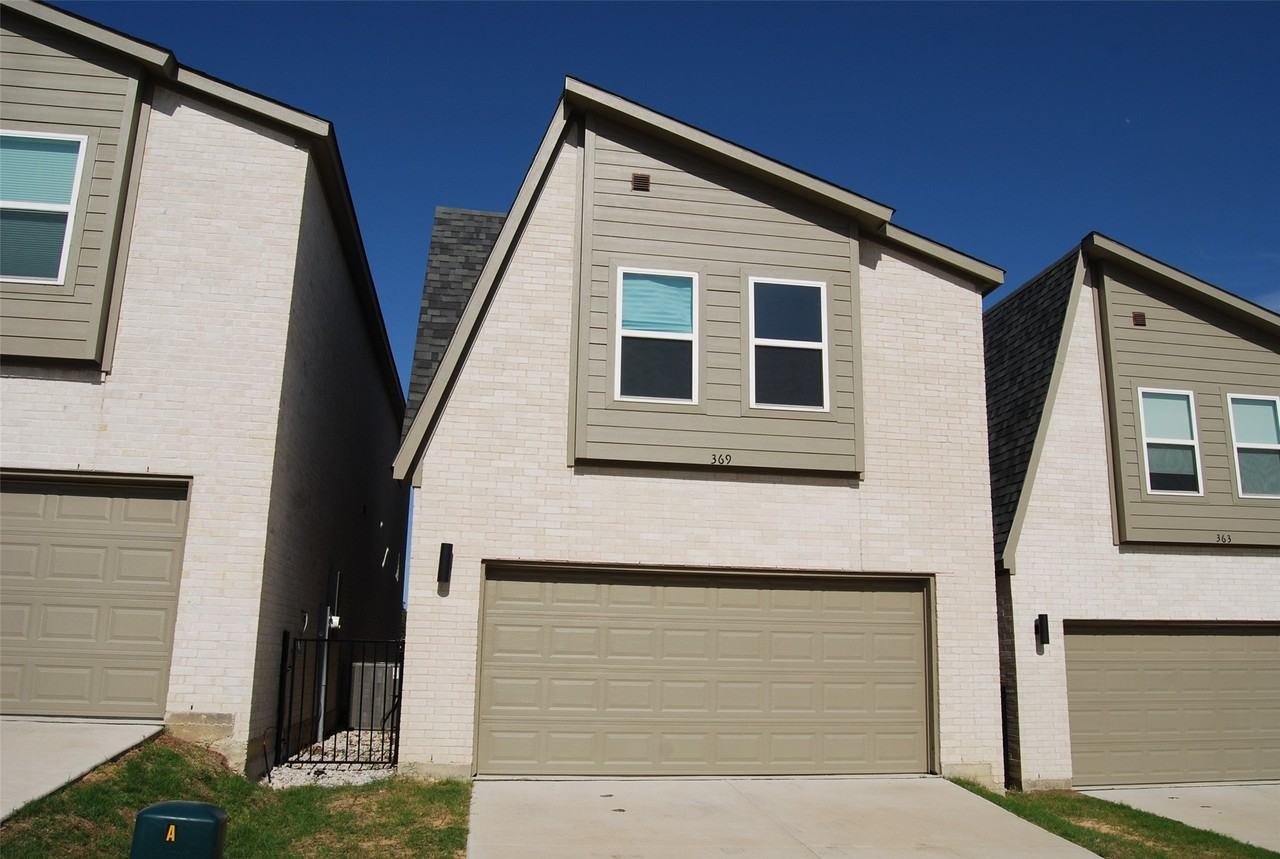 369 Oakbend Dr - Photo 3 of 23