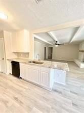 1325 Florentine Dr - Photo 4 of 17