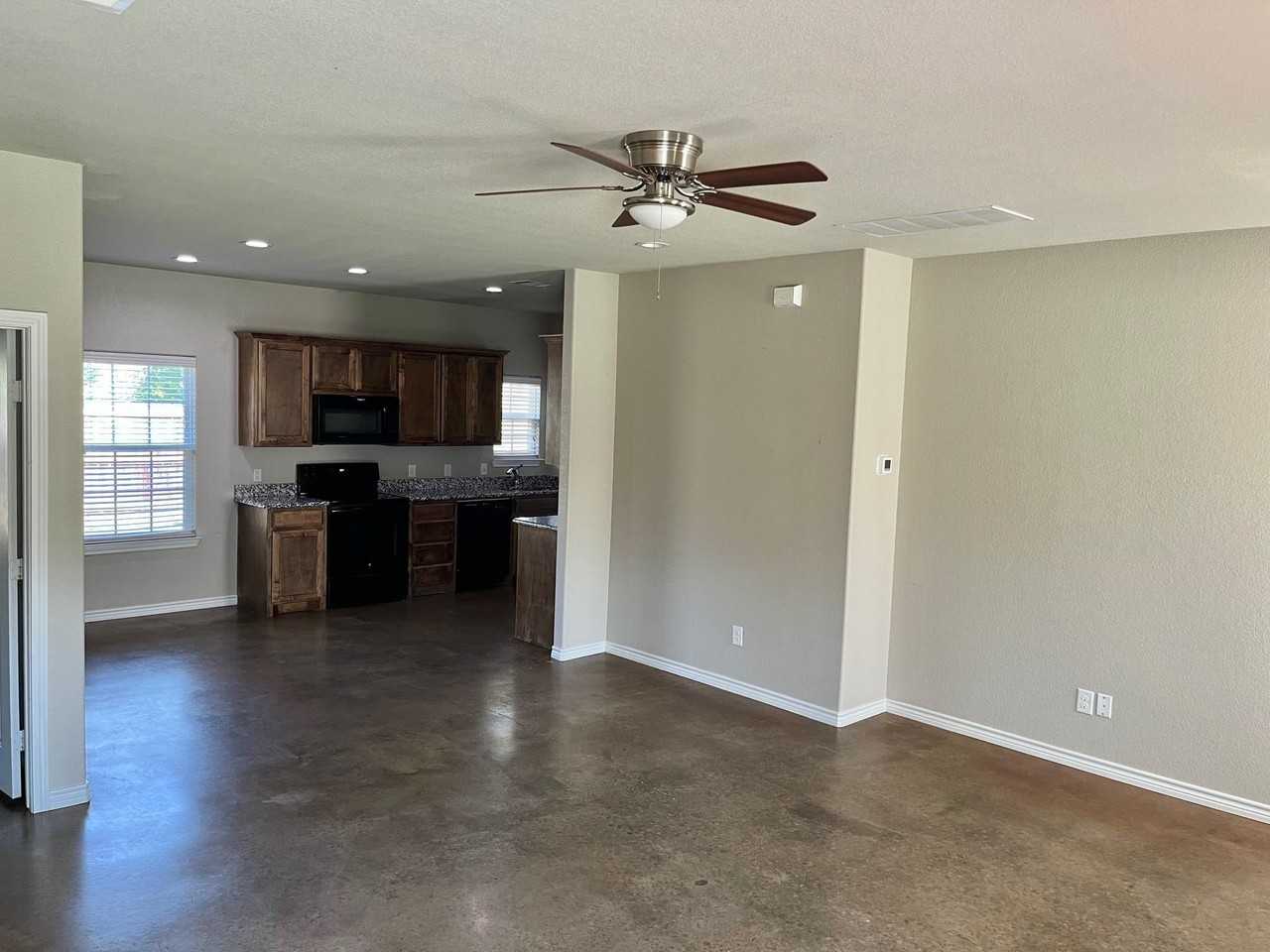 2304 County Road 314 - Photo 3 of 15