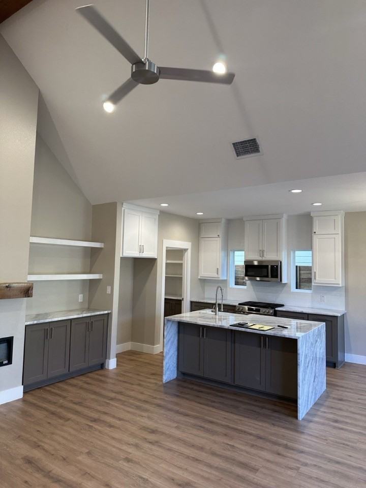 505 Southren Dr - Photo 5 of 37